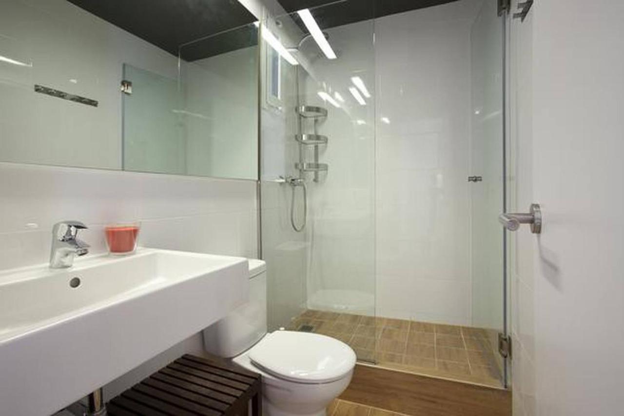 Perfect Place For Couples In Barceloneta Barcelona